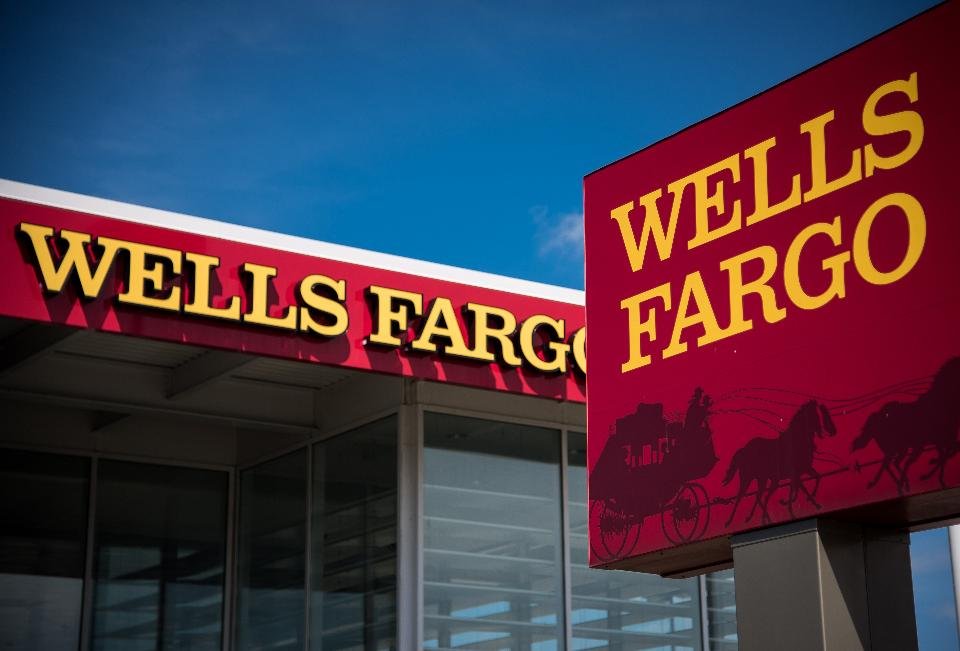 wells fargo and cryptocurrency